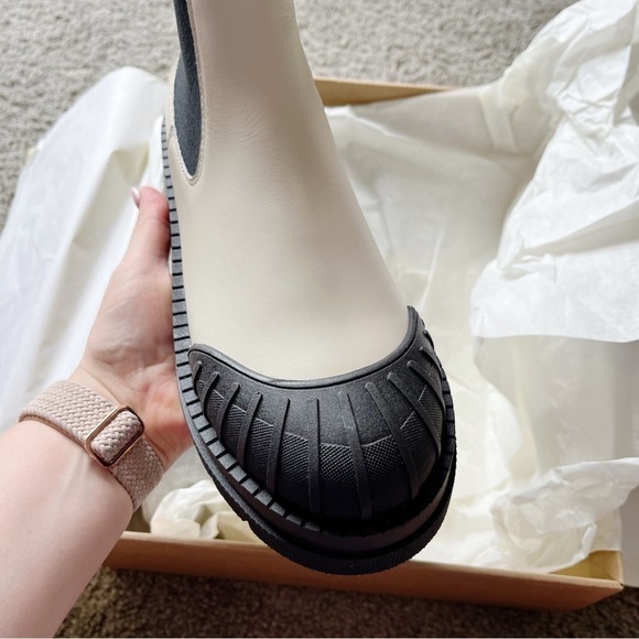 Anthropologie Maeve NEW Chelsea Boots Ivory Genuine Leather Size 40 US 9 Moto - Picture 7 of 12